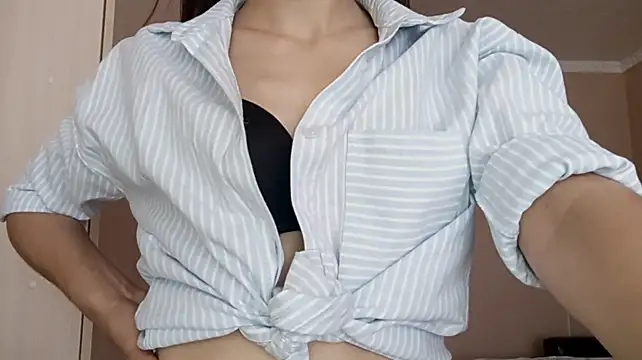 KenyattaKatzman live cam on StripChat