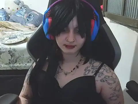 poison-eeve live cam on StripChat