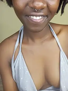 Pishmee live cam on StripChat