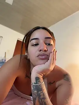 Little_Gaby_ webcam