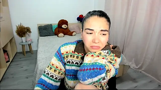 AlexaJuly live cam on StripChat