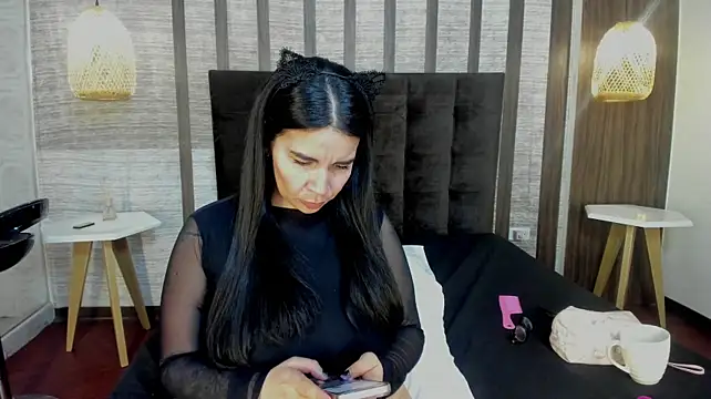 Hannah_Cross webcam