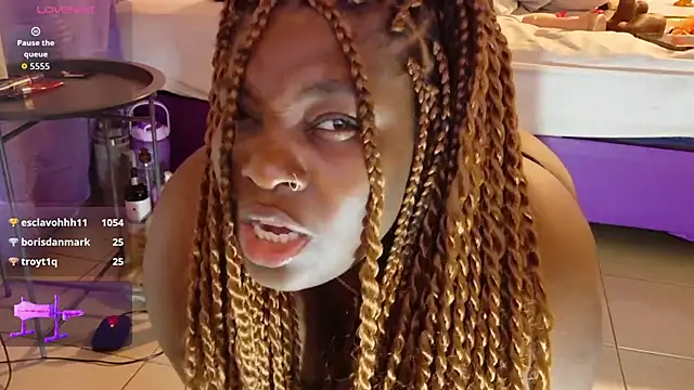 ebony_NeighborMoans live sex cam