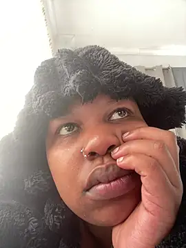 Cuddle_Bear live sex cam