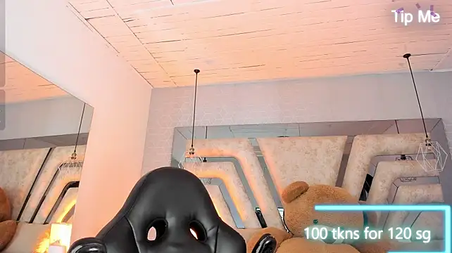 AngelineHeet webcam