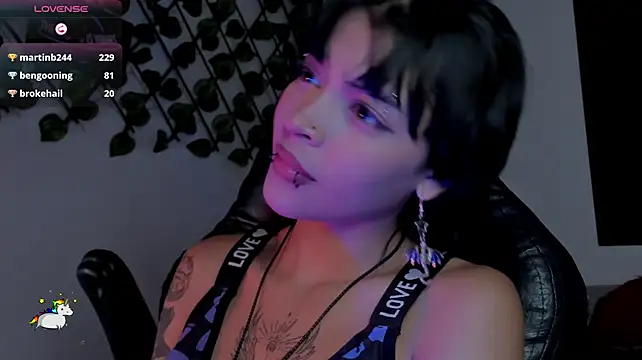 Anny_Kiitty webcam