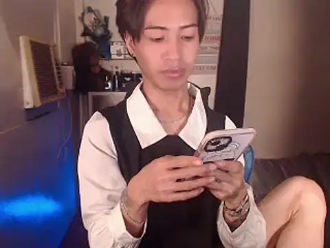 Yukino23 webcam