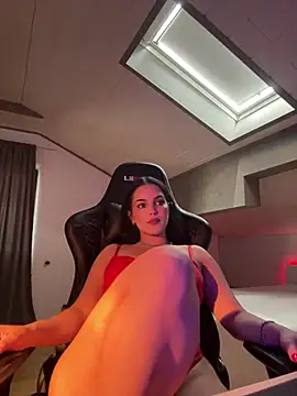 LunnaVey webcam