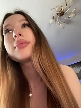 AnnLaisy webcam