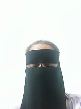 sex69soltana live cam on StripChat