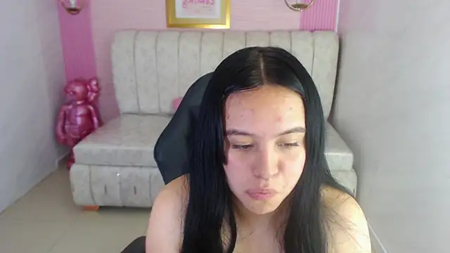 sarita_09_s live cam on StripChat