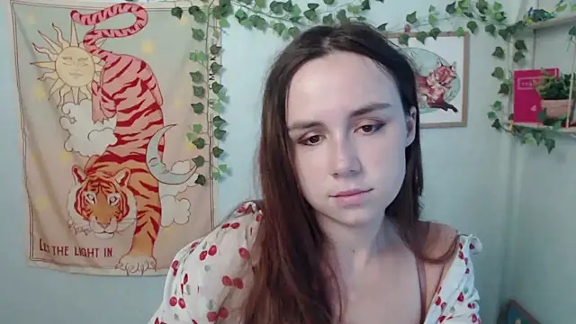 VeryVeryVeryShy_ live cam on StripChat