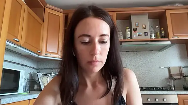 Flamingo_Queen live cam on StripChat
