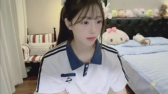 Evacute-top webcam