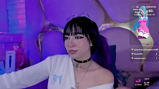 Niina_sssy live cam on StripChat