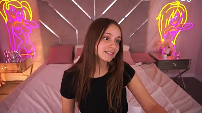 TinyNatalie webcam