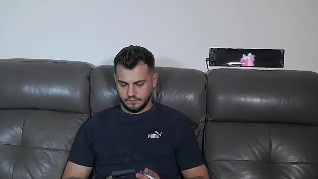 CrazyDom1 webcam