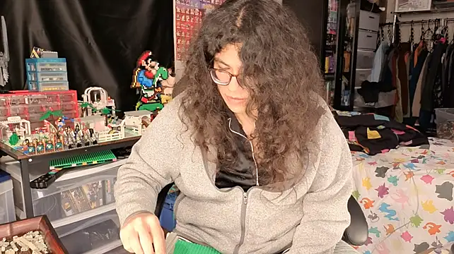 ShinyCherub webcam