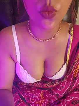 callmeshreya live cam on StripChat