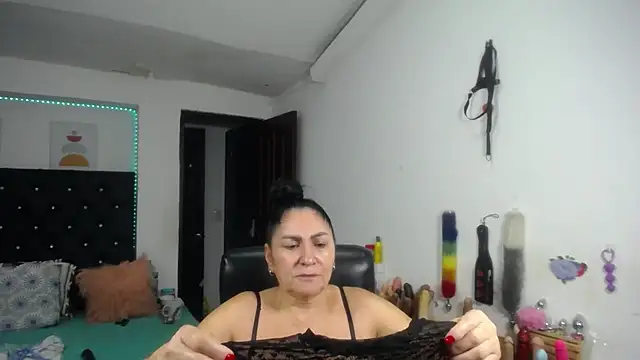 mature_bigboobs10