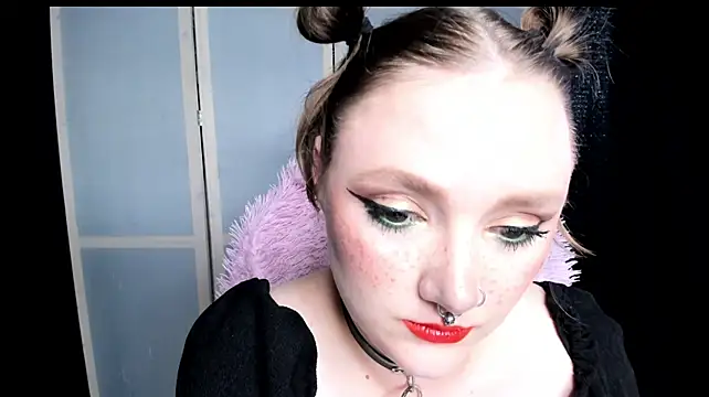 YourDyingBride live cam on StripChat