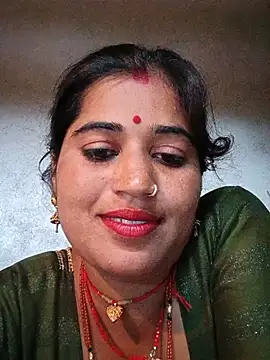 Hot_kamla