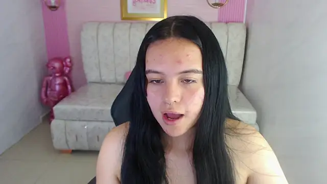sarita_09_s webcam