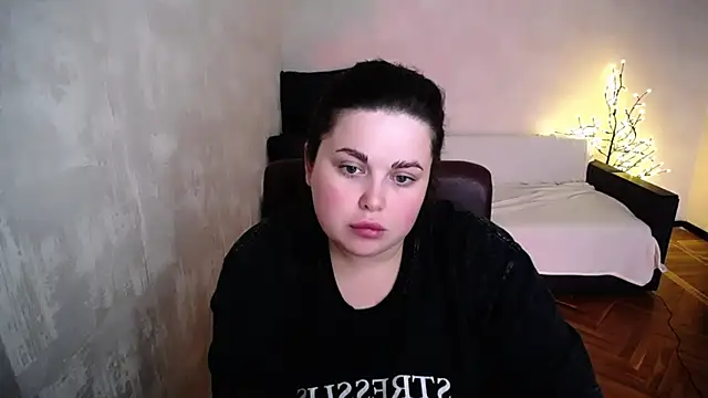 Emily_Mo webcam