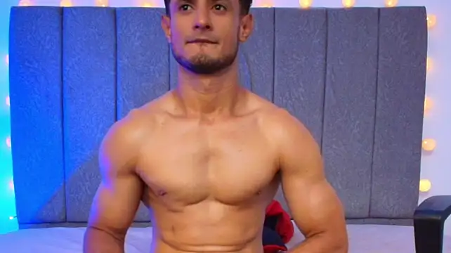 Adonys_Lewis_ webcam