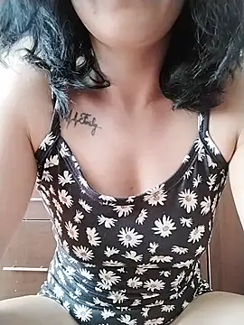Honeytrap369 webcam