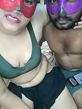 PUNJABICOUPLE09