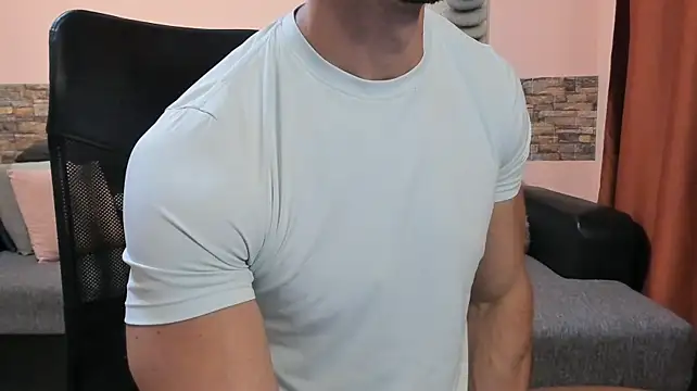 HotHunkTrainer webcam