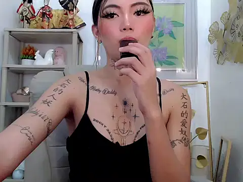 JasmineHiller webcam