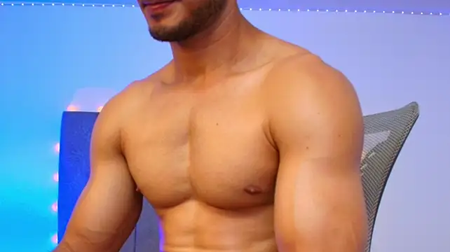 Adonys_Lewis_ webcam