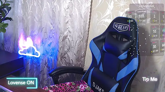 Shiny_Victoria webcam