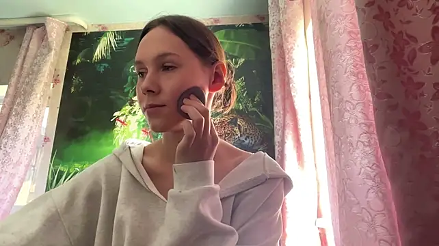 EllynDincher webcam