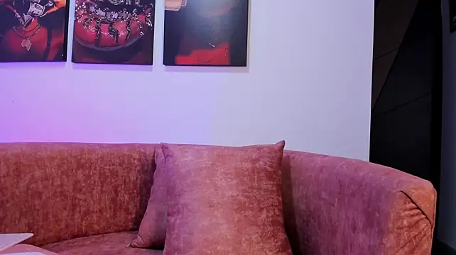 DailynRose webcam