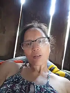 MissYourLove live cam on StripChat