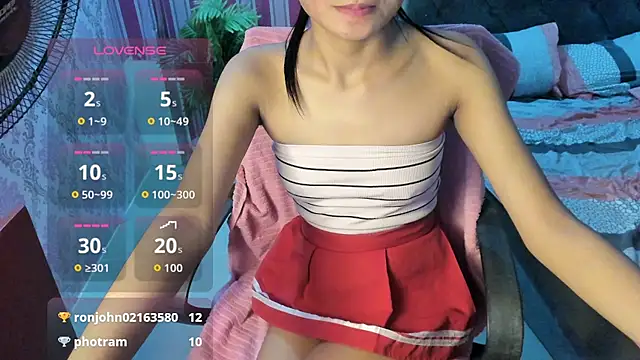 Mica_Jones webcam