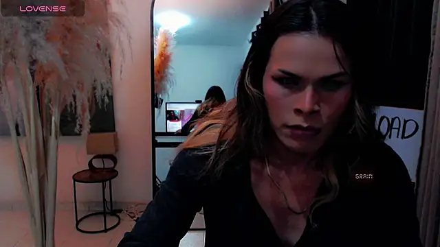 dark_sailent webcam