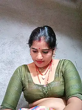 Hot_kamla