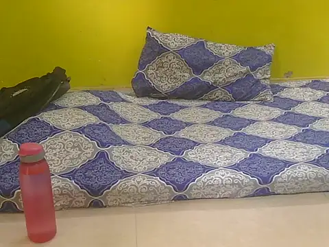 Stubborndesiboy webcam