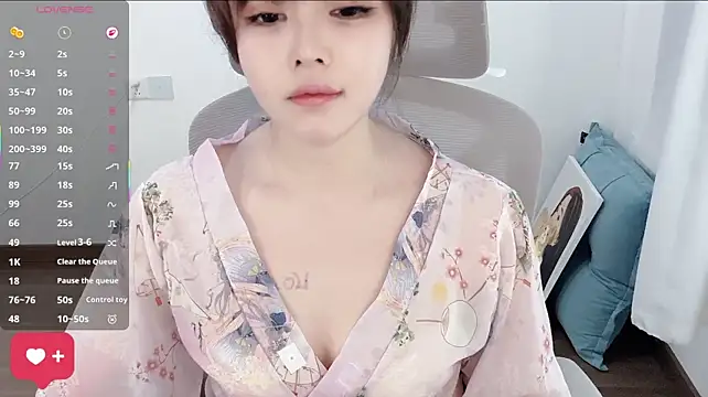 peachy_kiss webcam