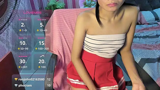 Mica_Jones webcam