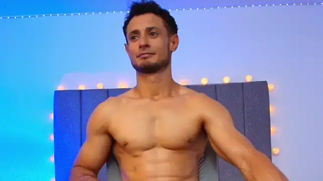 Adonys_Lewis_ webcam