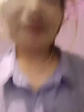 sowbibi- live cam on StripChat