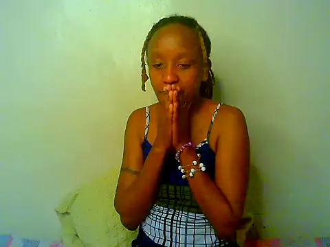 Slim_doli live cam on StripChat
