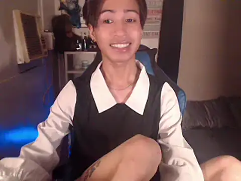 Yukino23 live cam on StripChat