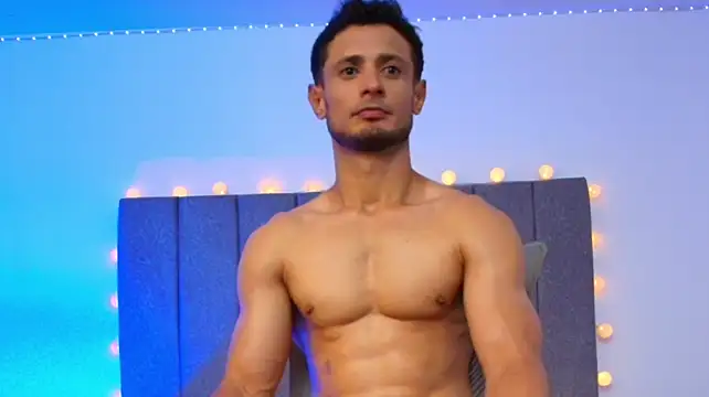 Adonys_Lewis_ webcam