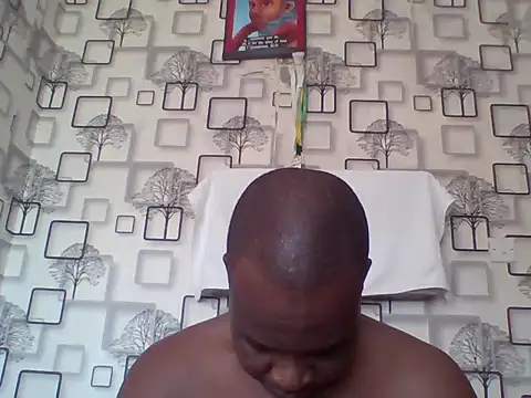 Chumba_001 live cam on StripChat